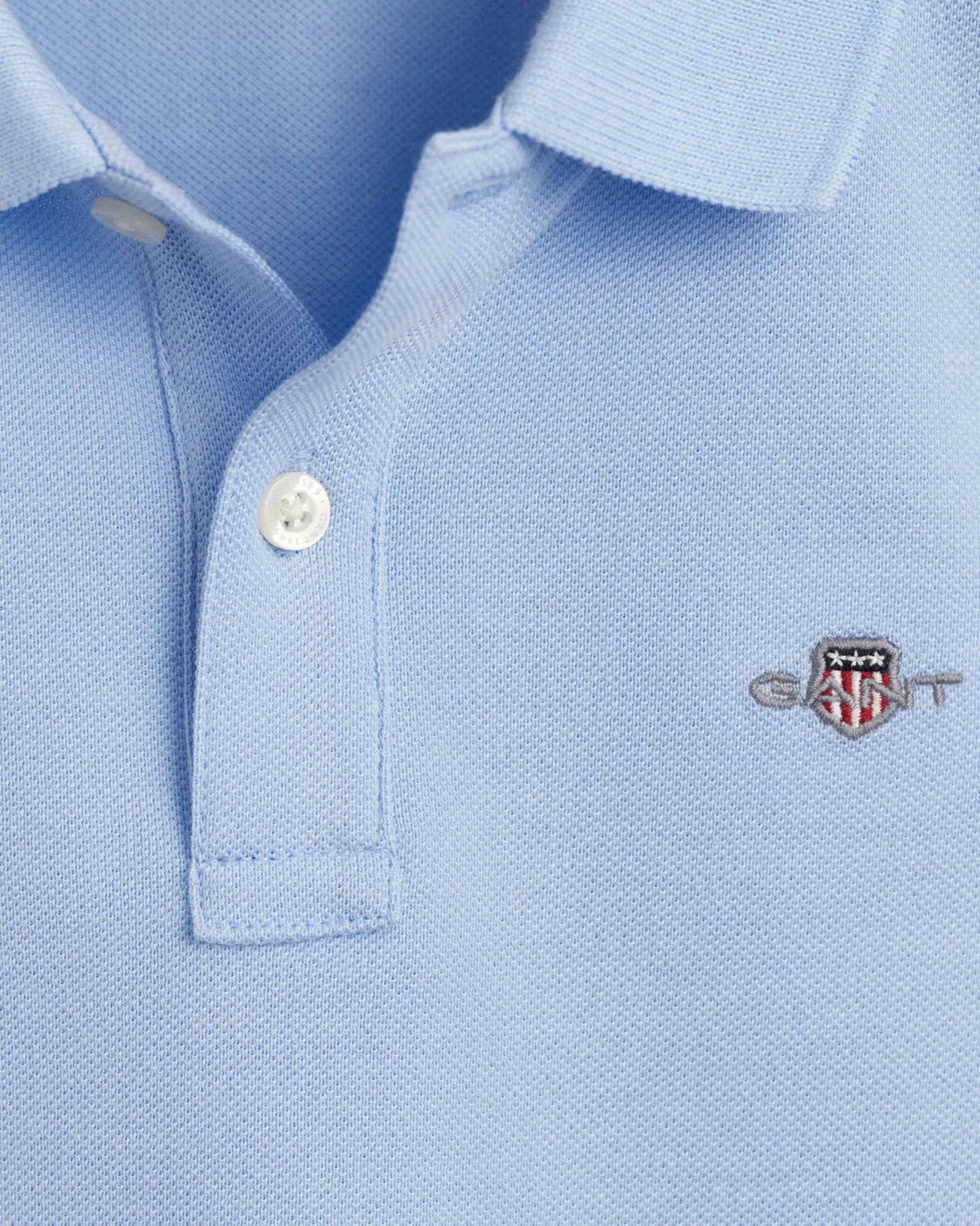 GANT Kids Shield Piqué Polo Shirt | Barn T-Shirts & Pikéer | T-Shirts & Pikéer