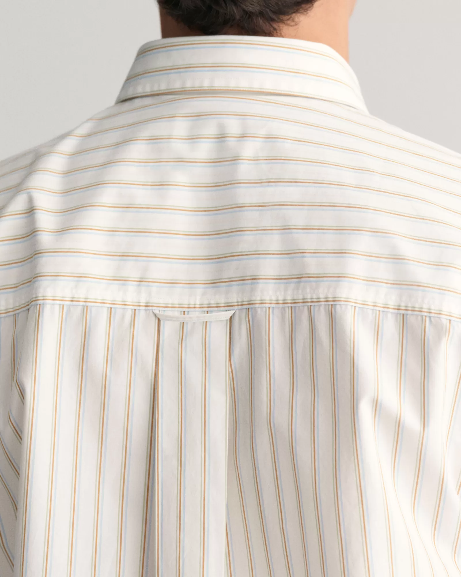 GANT Relaxed Fit Striped Heritage Poplin Short Sleeve Shirt | Skjortor